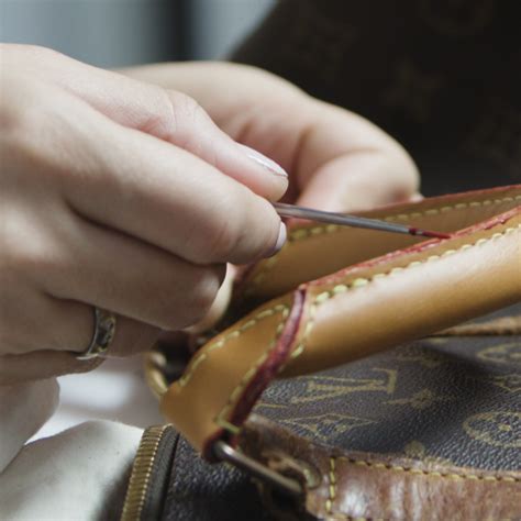 Louis Vuitton Handbag Repair 